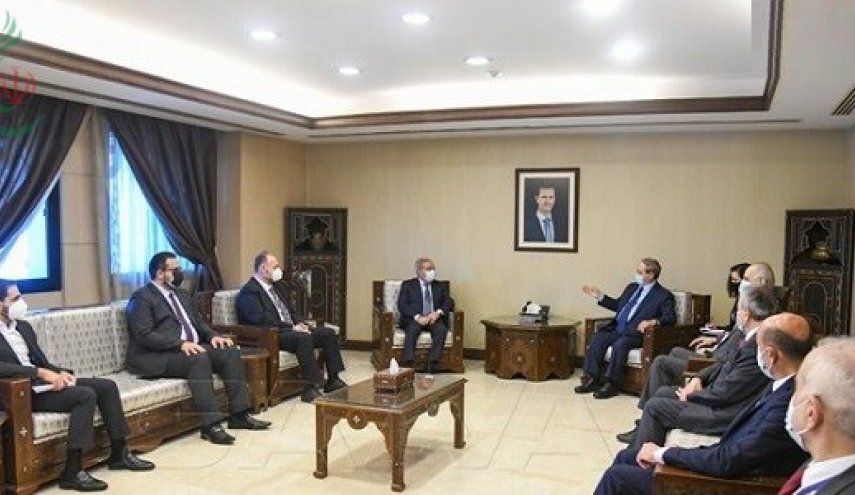 دمشق: غرب در پرونده پناهجویان سوری سیاسی‌کاری می‌کند
