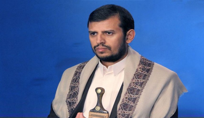 رهبر انصارالله: پیروزی حزب‌الله بر دشمن اسرائیلی پیروزی عظیمی بود/ خطرناکترین توطئه آمریکا تلاش برای خلع سلاح یمن بود