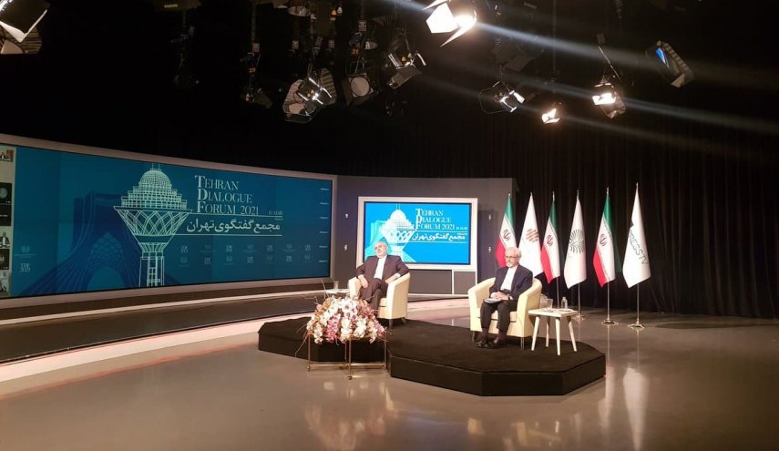 ظریف: گفتمان و دیپلماسی کلید ایجاد تحول در منطقه است/ در سیاست «فشار حداکثری» تفاوتی بین ترامپ و بایدن نیست

