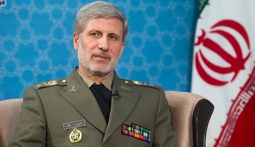 وزیر دفاع: سپاه پاسداران قدرت راهبردی و ظرفیت برتر ایران است