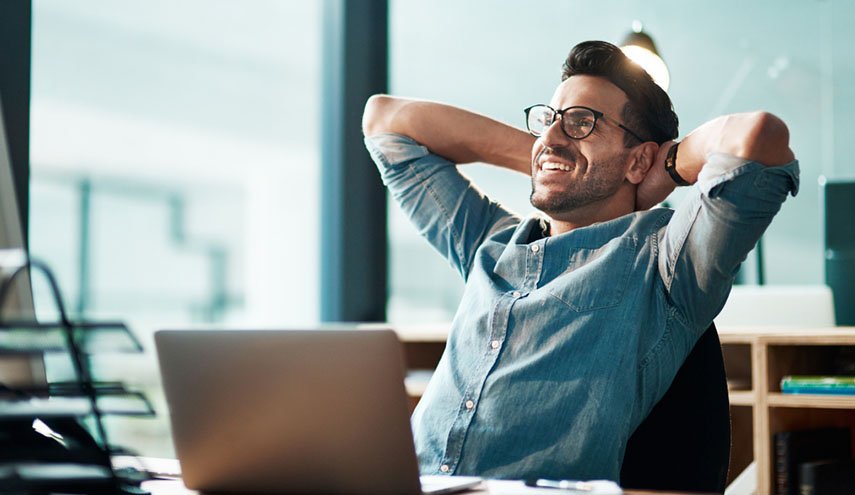 ما هي فوائد اخذ راحات قصيرة اثناء العمل؟