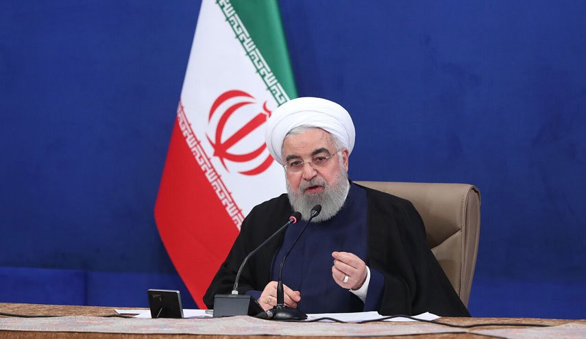 روحانی: توصیه ما همچنان پرهیز از سفر و رعایت کامل پروتکل‌های بهداشتی است