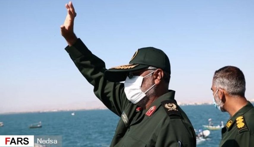 قائد بحرية حرس الثورة: مستمرون بتعزيز منتجاتنا الدفاعية بالعام الجديد