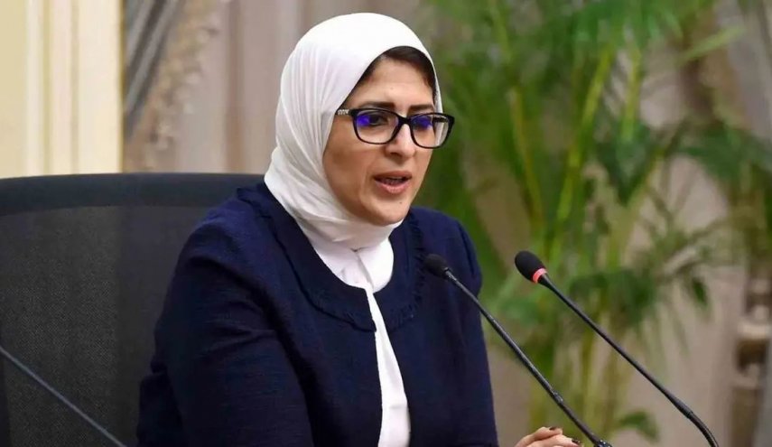 مصر تعلن عن تطعيم العاملين بقطاع السياحة ضد كورونا قريبا 