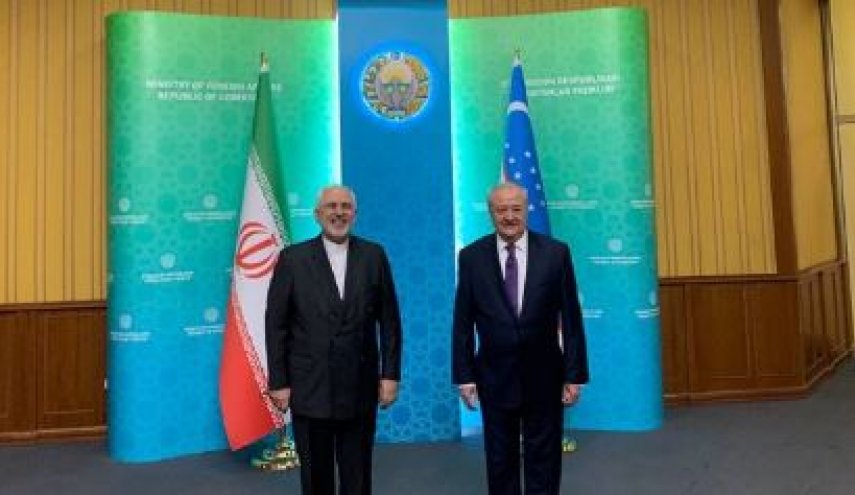 ظریف و همتای ازبکستانی در تاشکند به گفت و گو نشستند
