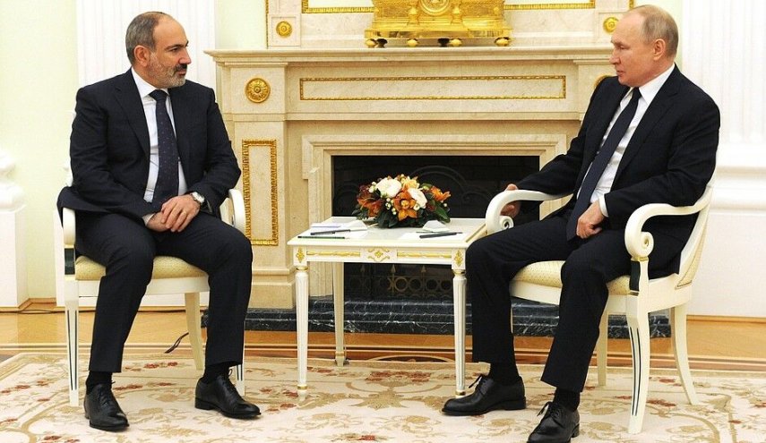 پاشینیان: ارتش ارمنستان با کمک روسیه بازسازی می شود
