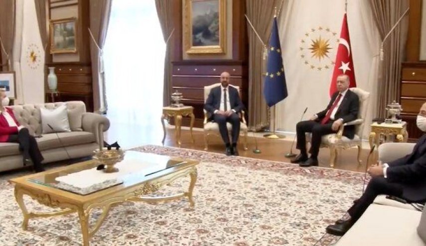 نخست وزیر ایتالیا اردوغان را دیکتاتور خواند