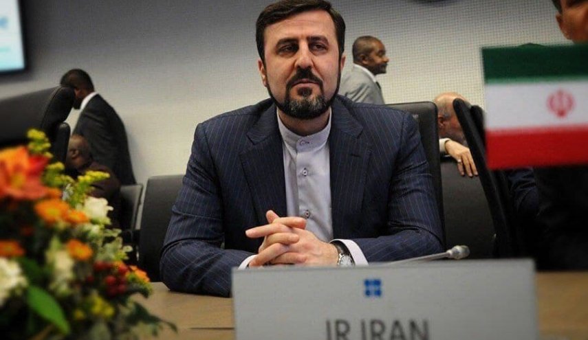 تنها گزینه روی میز ایران، لغو عملی همه تحریم ها و راستی آزمایی/  موضوع گام‌به‌گام به‌هیچ‌وجه در گفتگوها مطرح هم نشده است