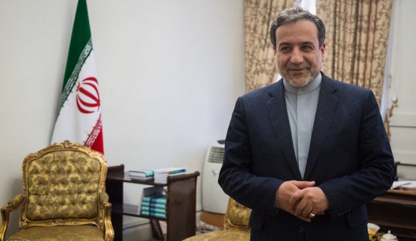 عراقچی راهی وین شد