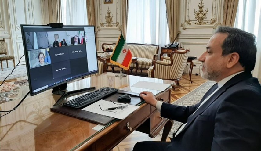 گلایه عراقچی از تحریم شخصیت‌های ایرانی توسط اتحادیه اروپا