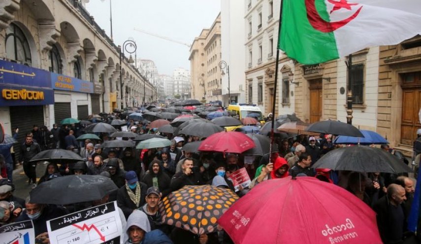 خروج مسيرات بالجزائر في الجمعة الأولى من رمضان