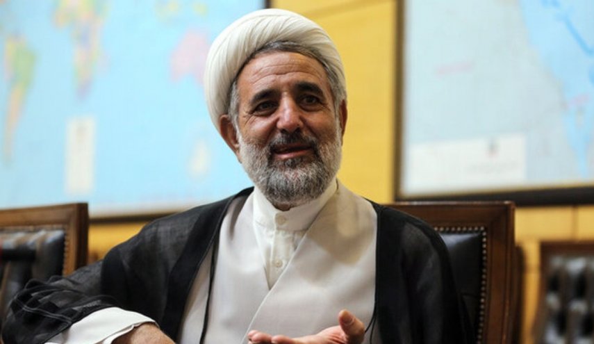 ظریف به مجلس فرا خوانده شد