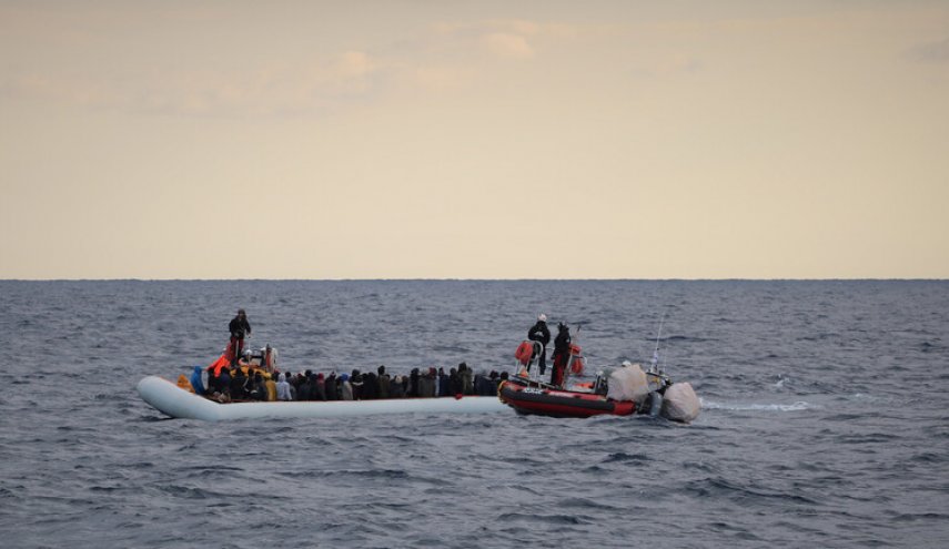 ليبيا.. خفر السواحل ينقذ أكثر من 600 مهاجر في اليومين الماضيين
