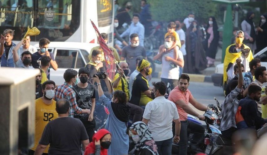 حواشی نقش جهان/ پرسپولیسی‌ها را قبل و بعد از بازی کتک زدند!