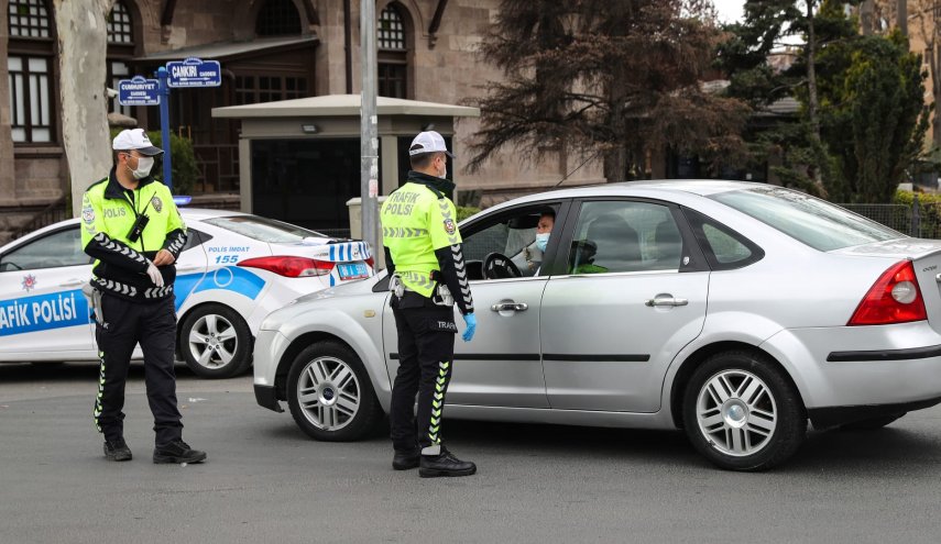 “كبسة زر” تنقذ امرأة سورية من القتل! 