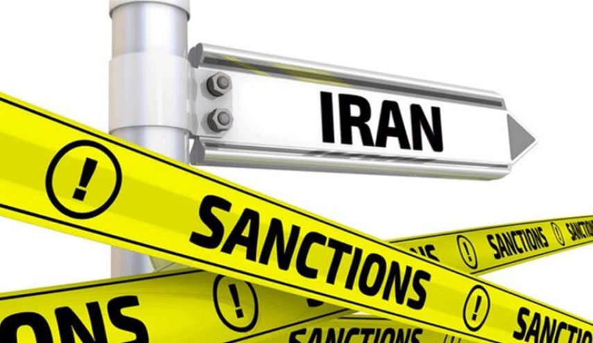 زن آمریکایی به اتهام صادرات کالا به ایران دستگیر شد
