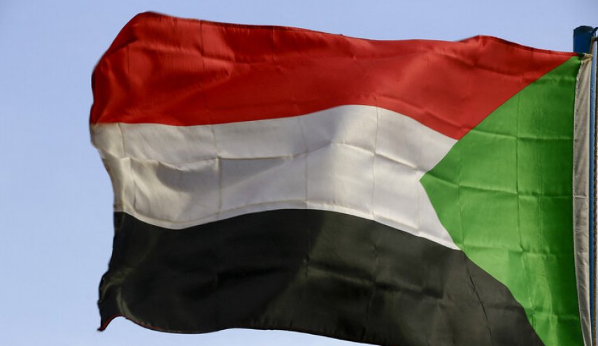 السودان يلغي دعم الوقود لتحديد أسعار جديدة تخضع لتكلفة الاستيراد 

