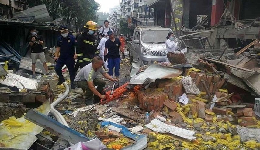 11 قتيلا وإصابة 37 بانفجار أنبوب غاز وسط الصين

