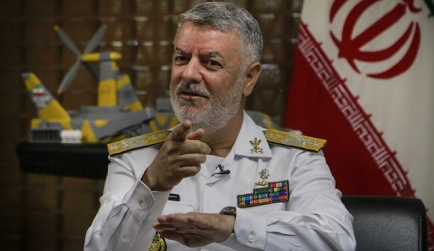 امیر خانزادی: ناوشکن «دنا» آماده حضور در آبهای دور و بین المللی است
