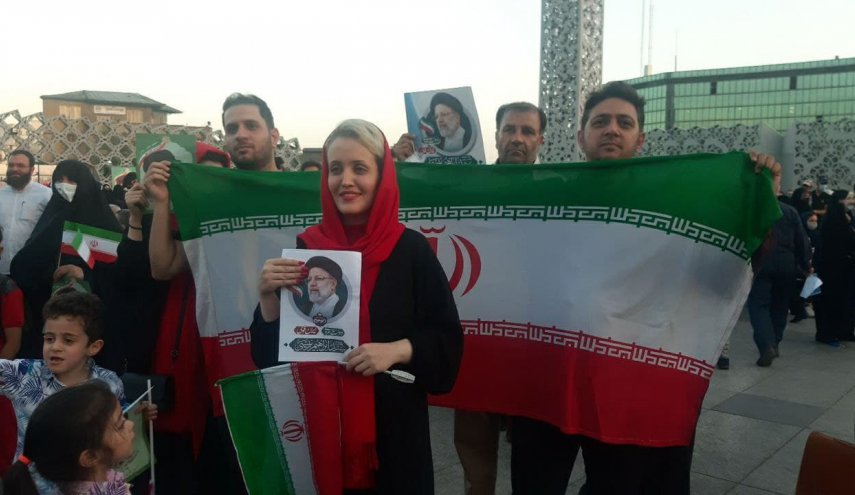 جشن پیروزی هواداران رئیس جمهور منتخب + عکس