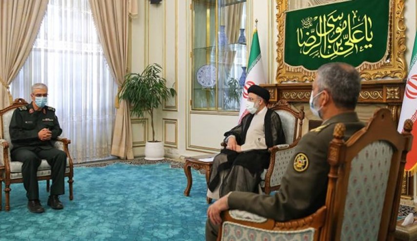 دیدار رئیس ستاد کل نیروهای مسلح با آیت‌‎الله رئیسی