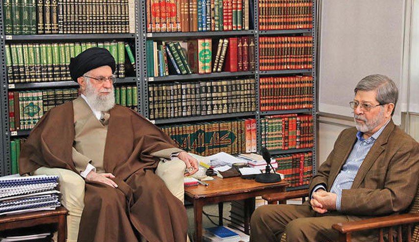 مرندی : رهبر انقلاب در روزهای آینده واکسن ایرانی کرونا می‌زنند
