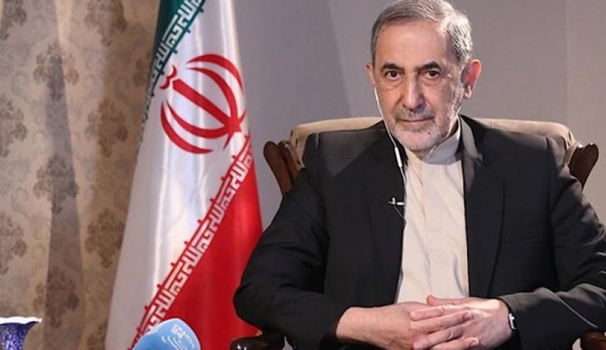 گفت‌وگوی تلفنی ولایتی و رئیس جمهور عراق/ تاکید بر توسعه و تقویت روابط دوجانبه
