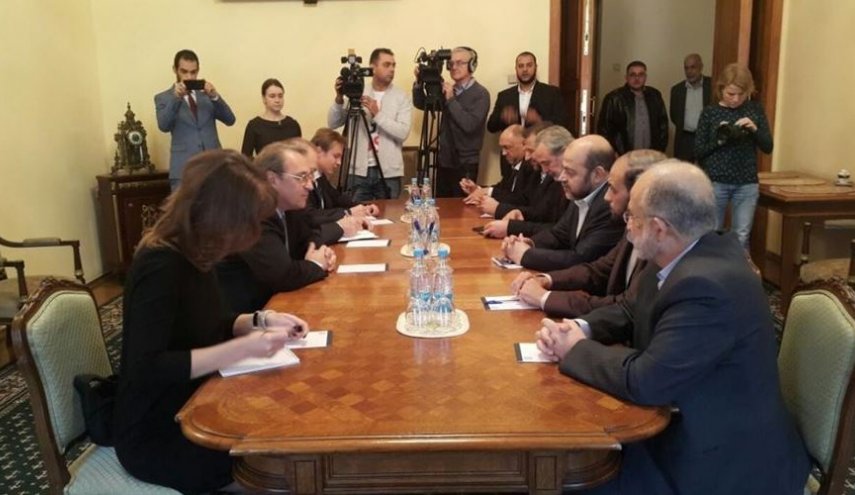 نائب وزير الخارجية الروسي يناقش الوضع بغزة مع أبو مرزوق