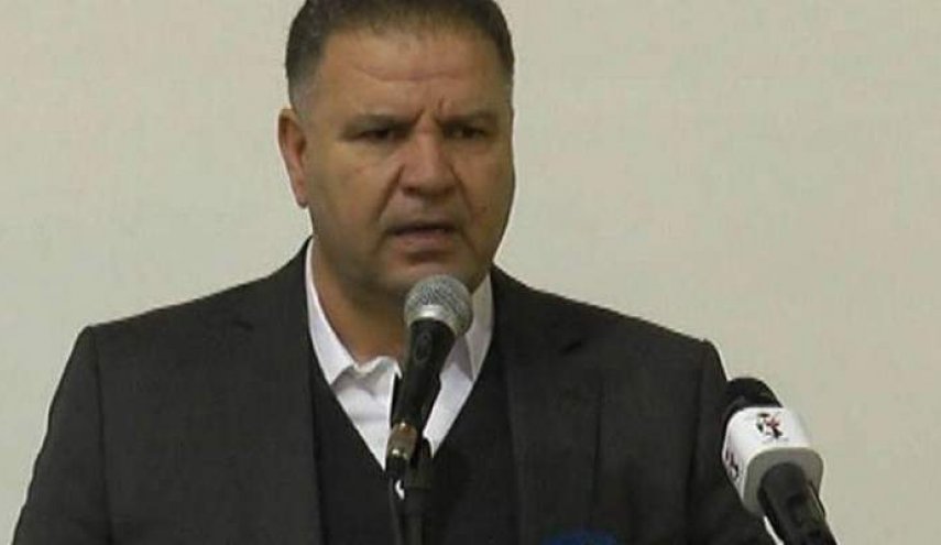 فياض: لا مشكلة في تمويل البطاقة التمويلية والمبلغ المقرّر دفعه  93 دولارا 