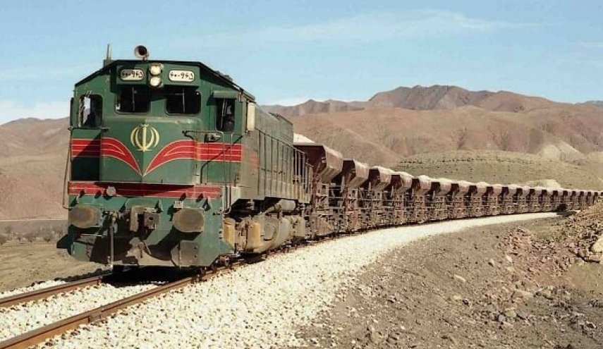 خروج قطار باری از ریل در ایستگاه یاتری/ ۳نفر مجروح شدند