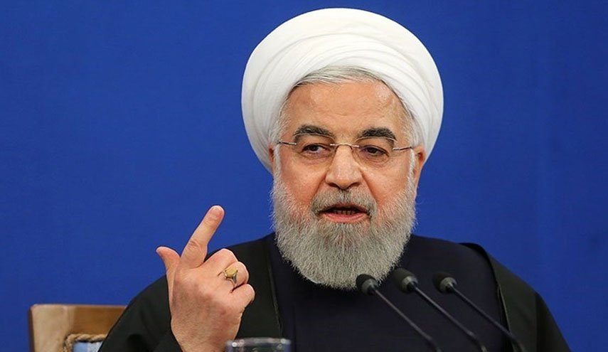 افتتاح خط لوله نفتی گوره به جاسک، پاسخ محکم به آمریکا و توطئه گران علیه ایران/ دشمن می خواست شریان نقل و انتقال مالی را مختل کند