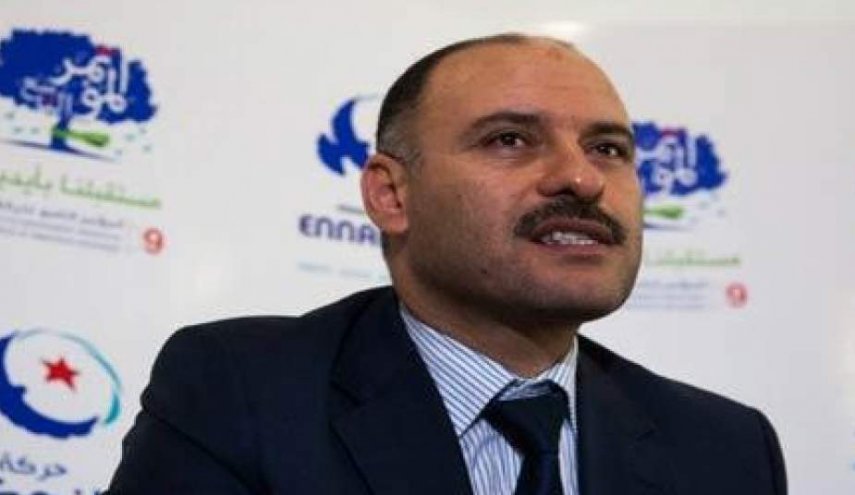 تونس..مستشار رئيس 'النهضة' السياسي يدعو مؤسسات الدولة لعدم تطبيق قرارات سعيد