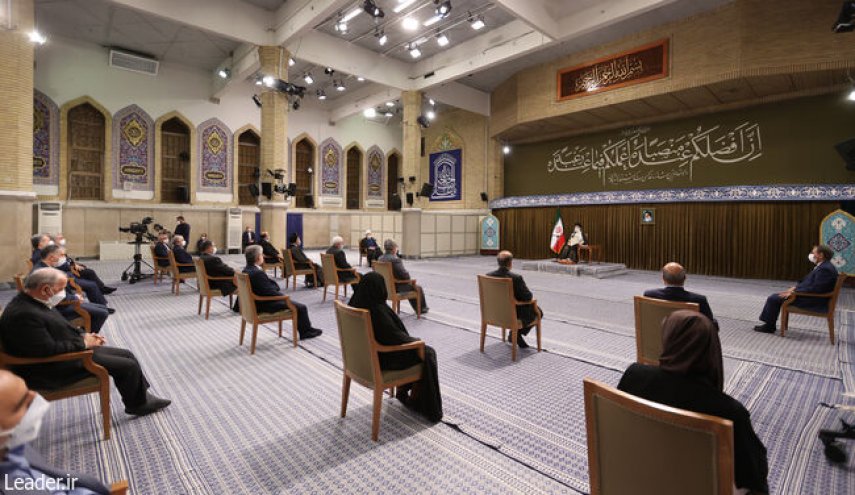 هر جا کار را منوط به غرب کردید ناموفق بود هر جا بدون اعتماد به غرب بود پیش رفتید/ تبیین تله‌گذاری آمریکا برای وادار کردن ایران به مذاکره درباره برجام،موشک و منطقه