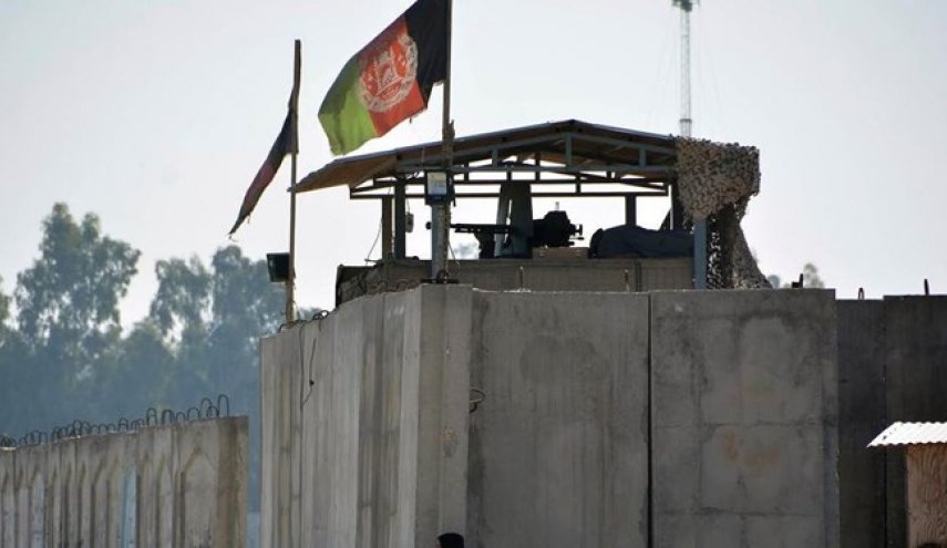 اصابت 3 راکت به فرودگاه قندهار؛ پروازها متوقف شد