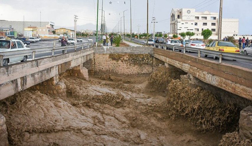 هشدار طغیان رودخانه‌‌ها و آبگرفتگی معابر در 6 استان/ گرد‌ و خاک در شرق کشور