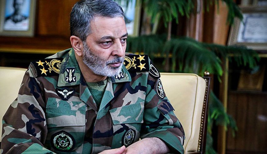 سرلشکر موسوی: پدافند هوایی مانند دوران جنگ همچنان در خط مقدم است