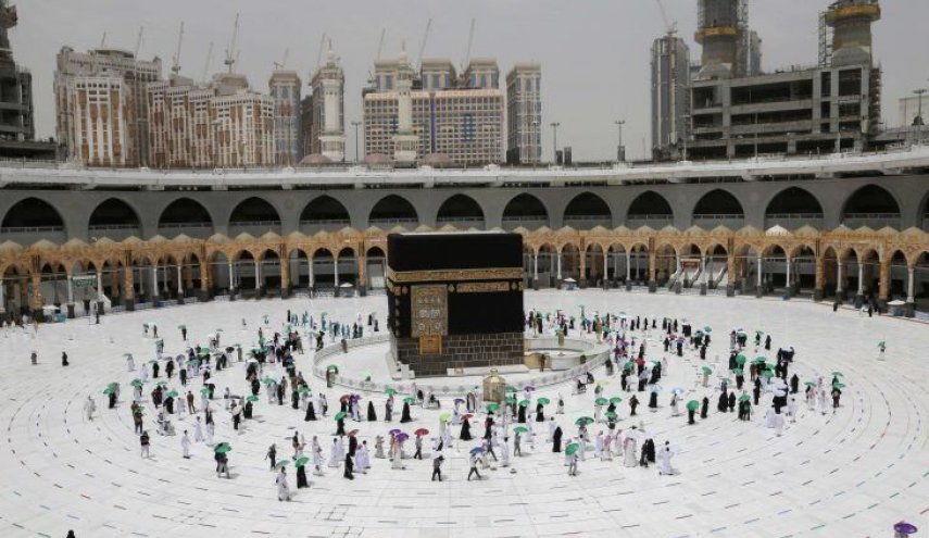 عربستان حج عمره را برای ۳۳ کشور ممنوع اعلام کرد
