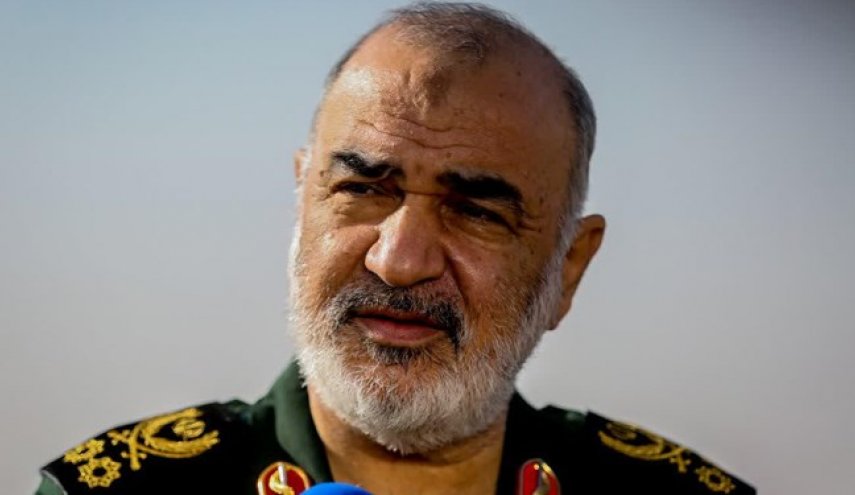 سرلشکر سلامی: منتظر یک حرکت اشتباه از صهیونیست‎ها هستیم تا نابودشان کنیم