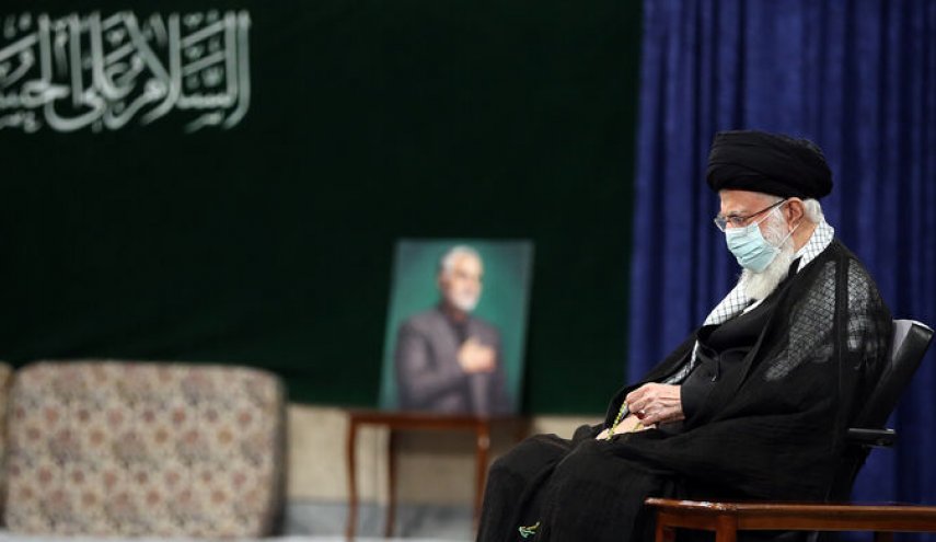 اقامة مراسم العزاء في ذكرى استشهاد الامام السجاد (ع) بحضور قائد الثورة