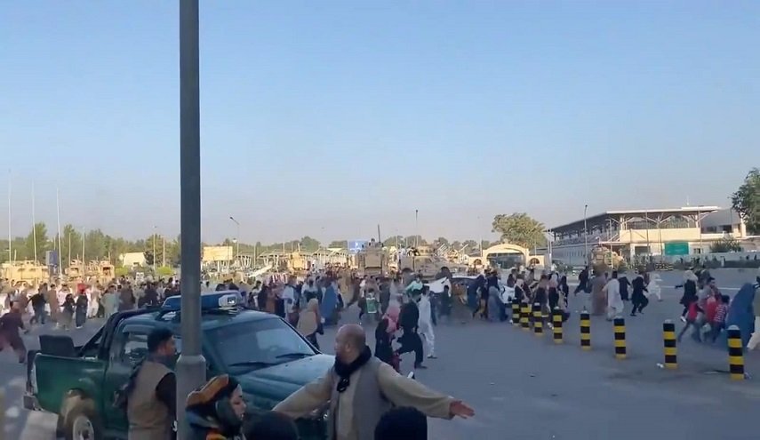 أنباء عن إغلاق مطار كابل لمدة يومين