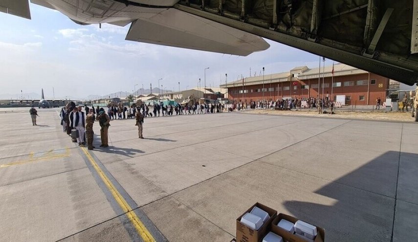 الجيش الأمريكي وحلفاؤه يجلون نحو 11 ألف شخص من أفغانستان خلال يوم