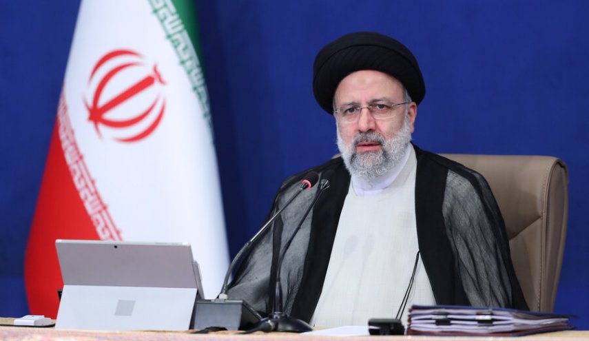 تشکیل نخستین جلسه سران قوا در دوره جدید | رئیسی: همه برای حل مشکلات کشور آماده باشند/ قالیباف: غیر از مشکلات مردم، دغدغه‌ای نداریم/ اژه‌ای: امیدواریم مردم شیرینی وحدت را بچشند