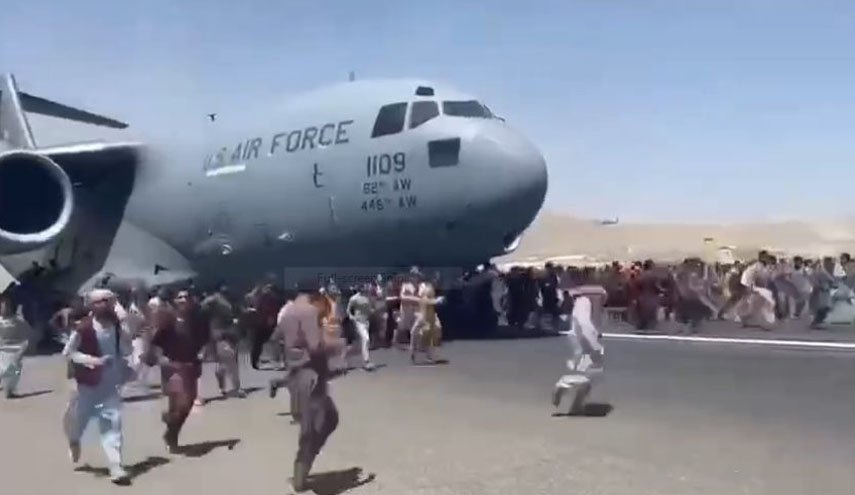رایزنی لندن با طالبان برای خروج اتباع انگلیس از افغانستان