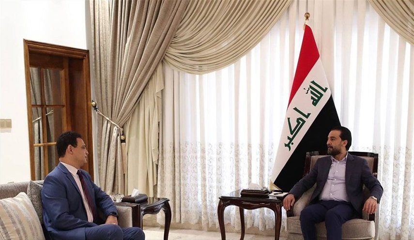 رئيس البرلمان العراقي والسفير المصري يبحثان تعزيز التعاون المشترك