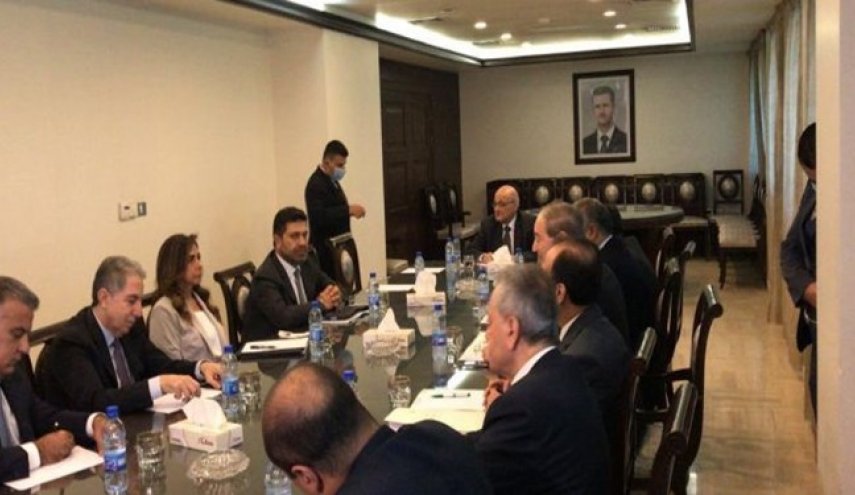 وزیر لبنانی: گفت‌وگوهای مثبتی با طرف سوری درباره انتقال برق و گاز داشتیم