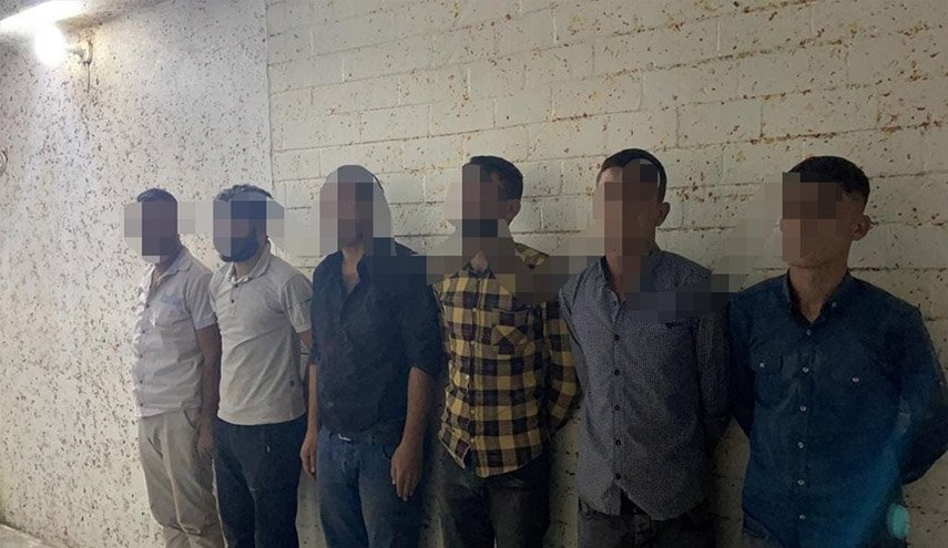 اعتقال ستة سوريين 