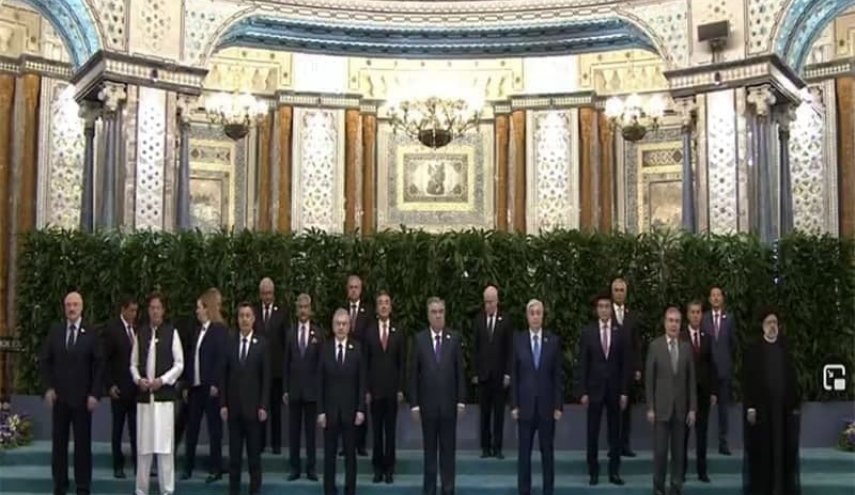 عکس دسته جمعی سران سازمان همکاری شانگهای 