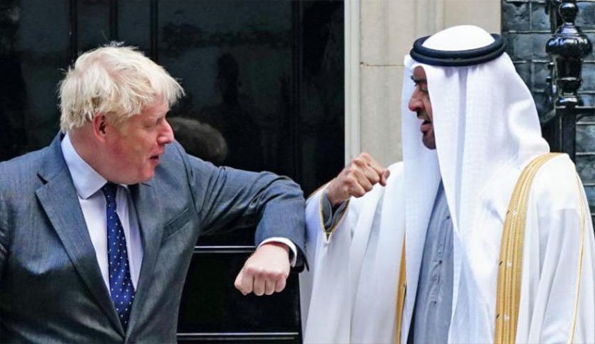 بن زايد يلتقي جونسون في لندن.. وهذا ما دار بين الجانبين