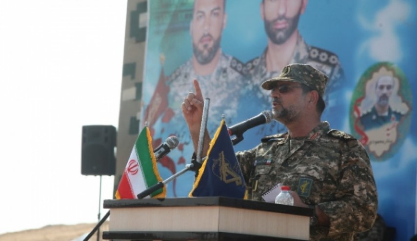 فرمانده نیروی دریایی سپاه: افول و پژمردگی را در چهره و گفتمان دشمنان می‌بینیم
