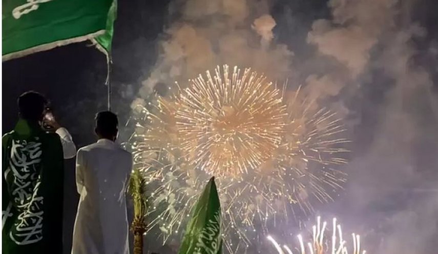 شاهد.. اليوم الوطني السعودي أو يوم التحرش؟!